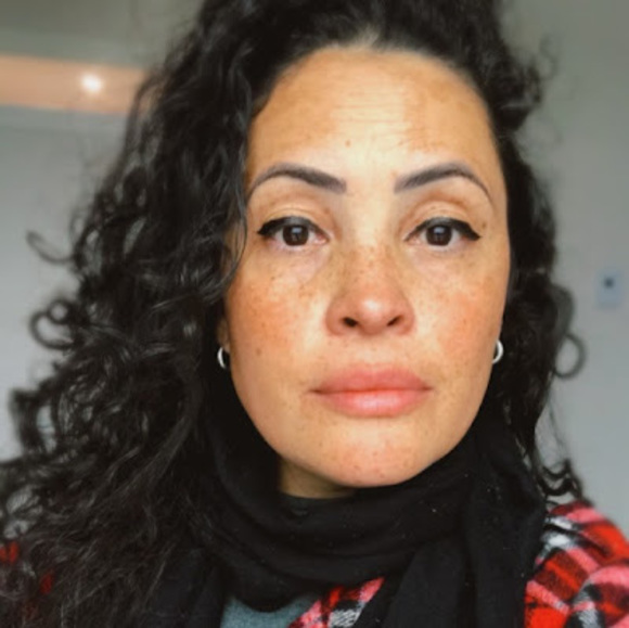 Meet your Posher, Vania - Picture 1 of 1